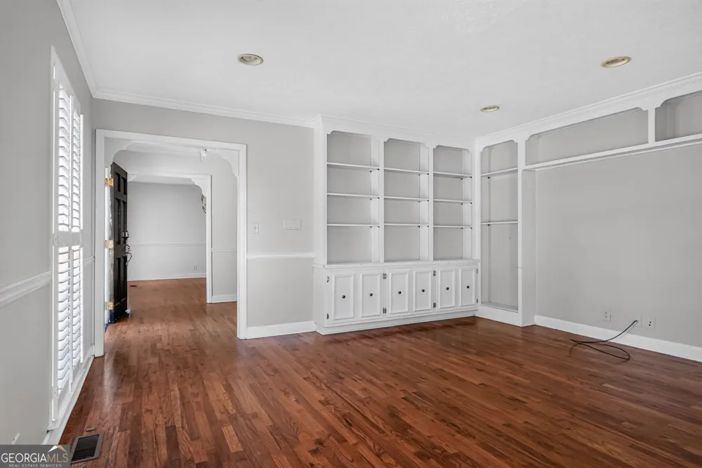 2210 E Doublegate DR Albany, GA 31721