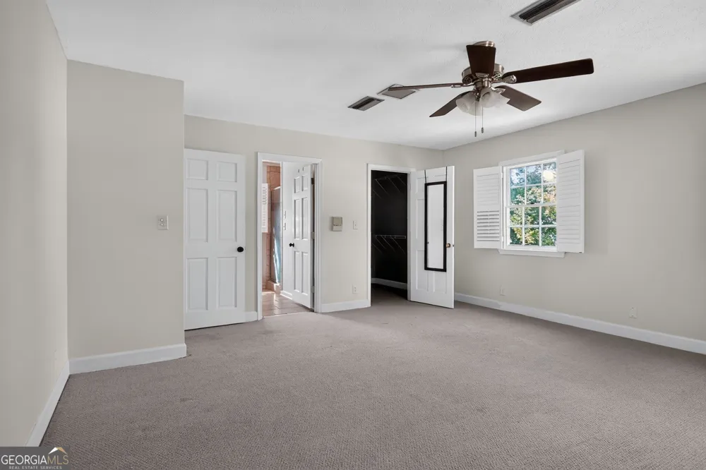 2210 E Doublegate DR Albany, GA 31721