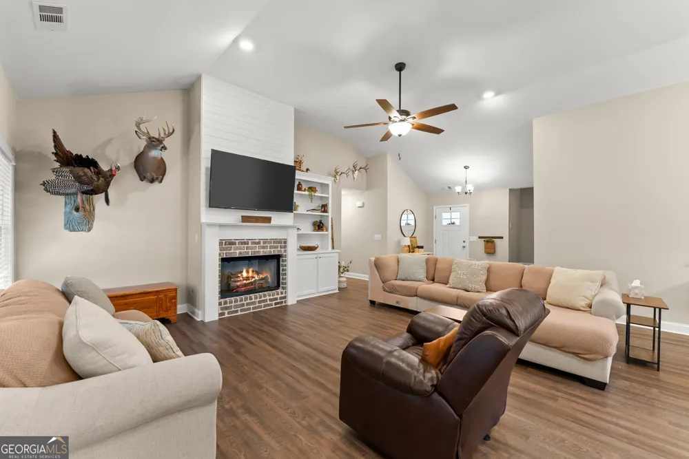 60 Burts Crossing Drrive Dawsonville, GA 30534