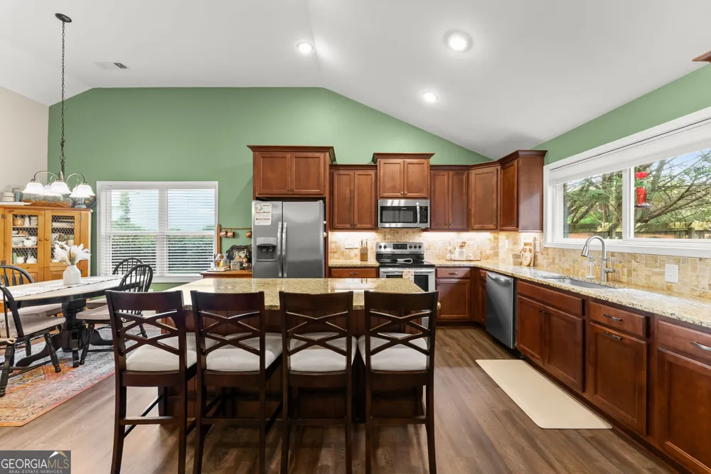 60 Burts Crossing Drrive Dawsonville, GA 30534
