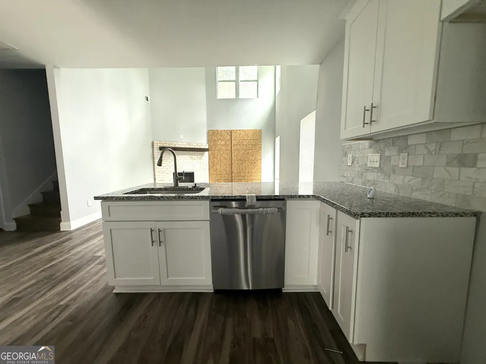 2148 Lilac LN Decatur, GA 30032