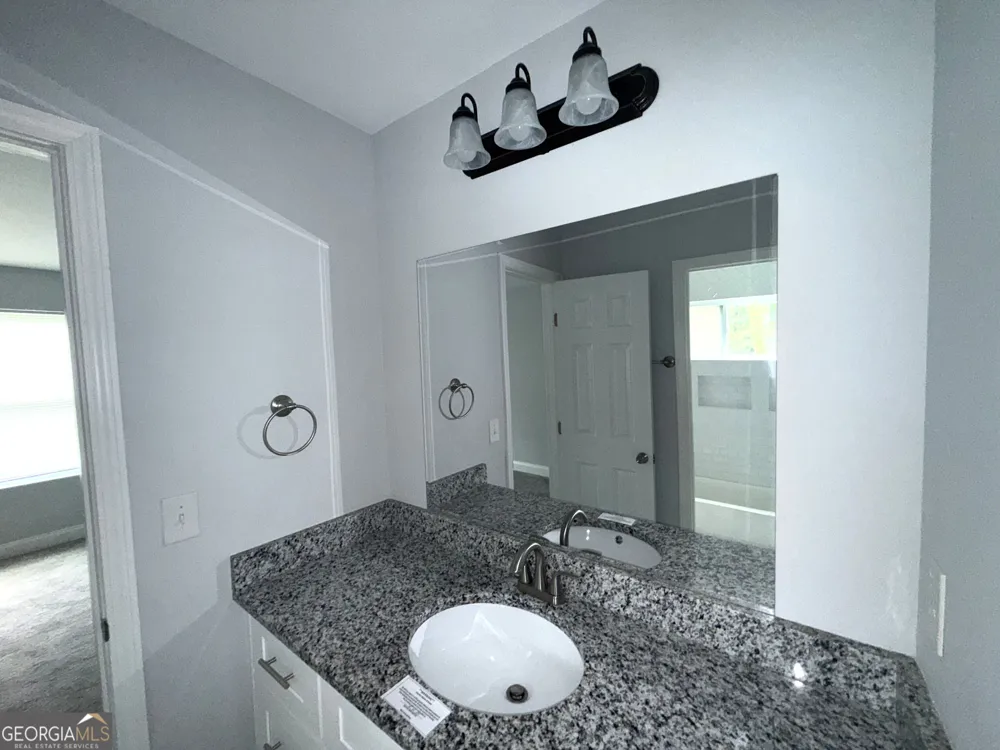 2148 Lilac LN Decatur, GA 30032