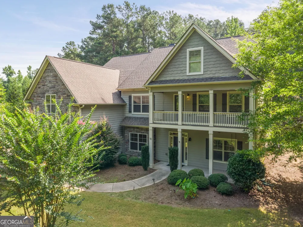 10 Ridgeview CT Newnan, GA 30263