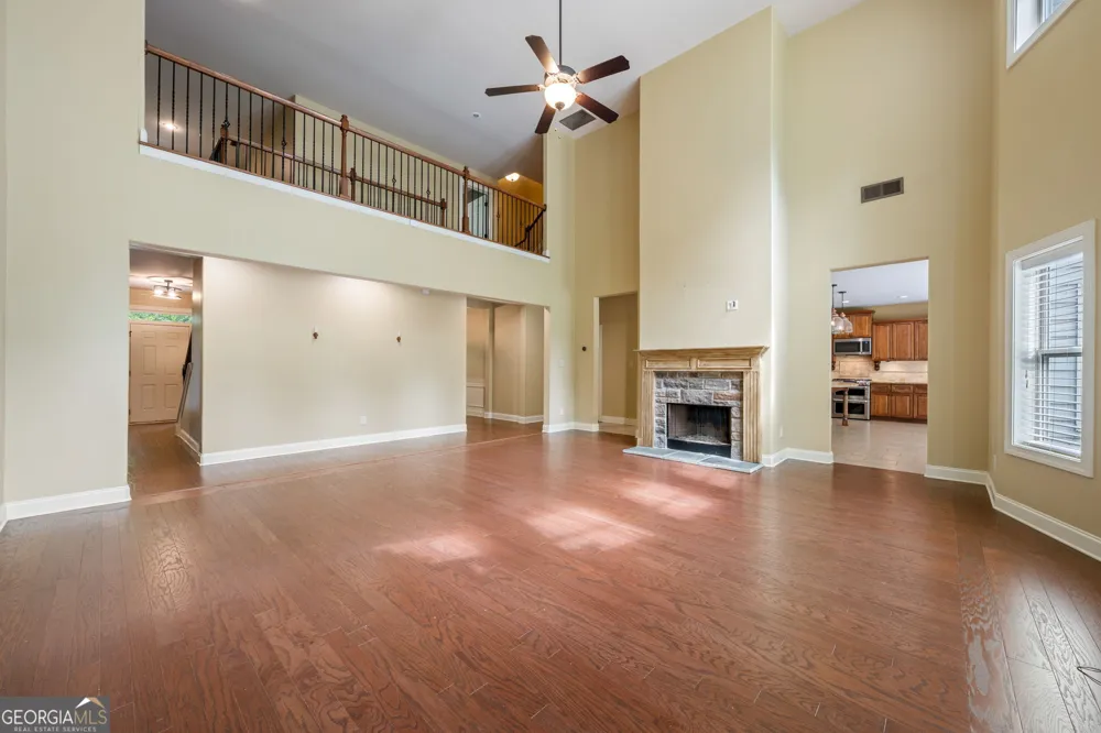 10 Ridgeview CT Newnan, GA 30263