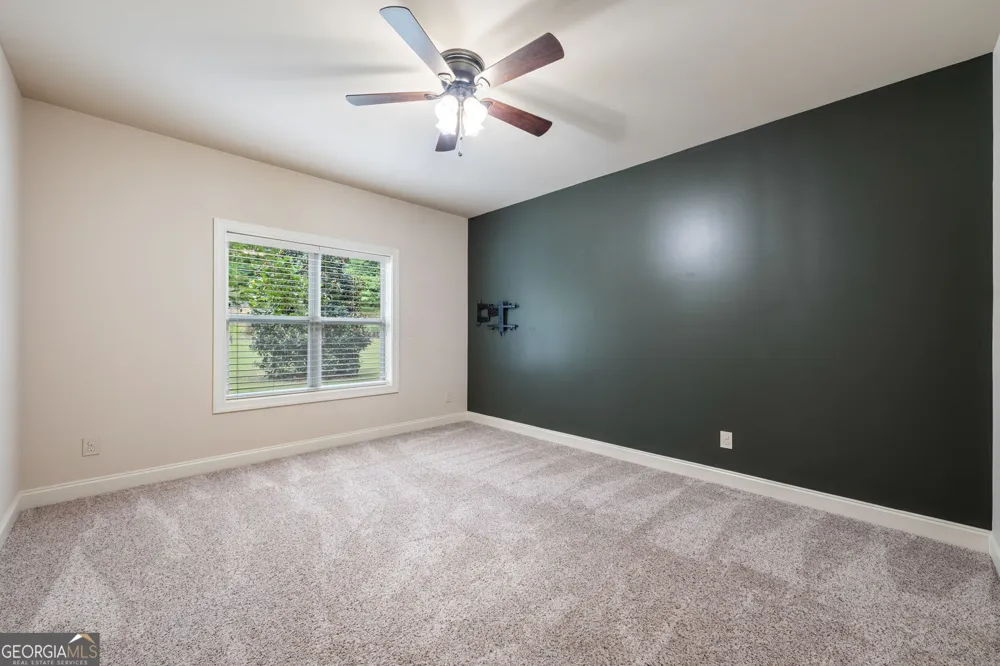 10 Ridgeview CT Newnan, GA 30263