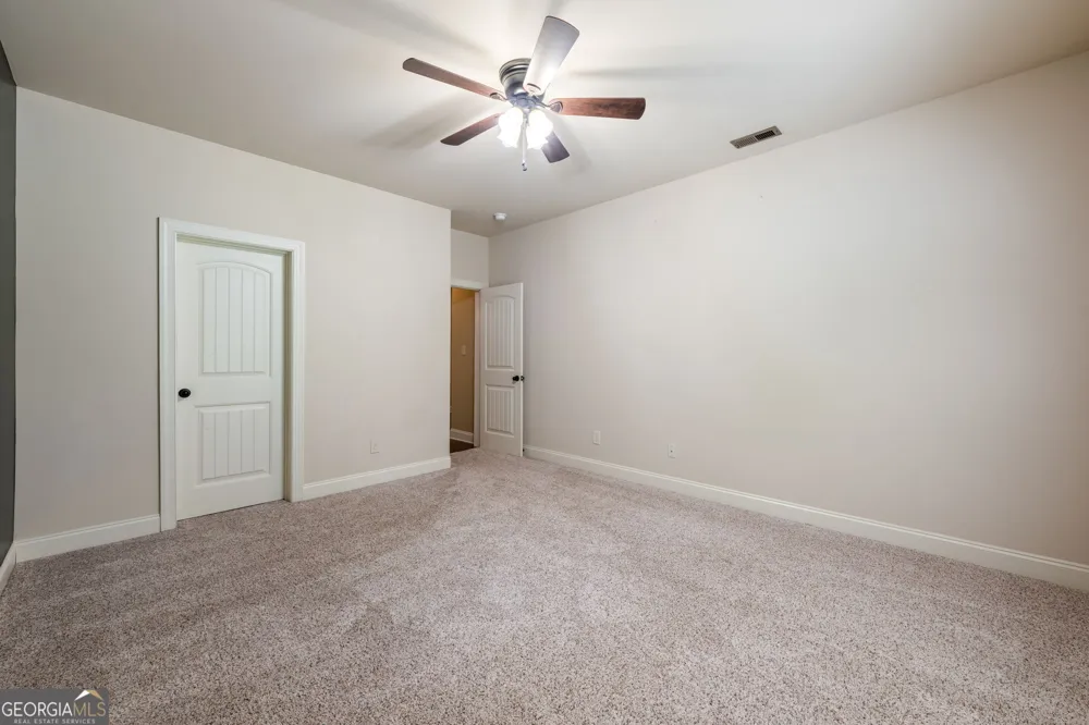 10 Ridgeview CT Newnan, GA 30263