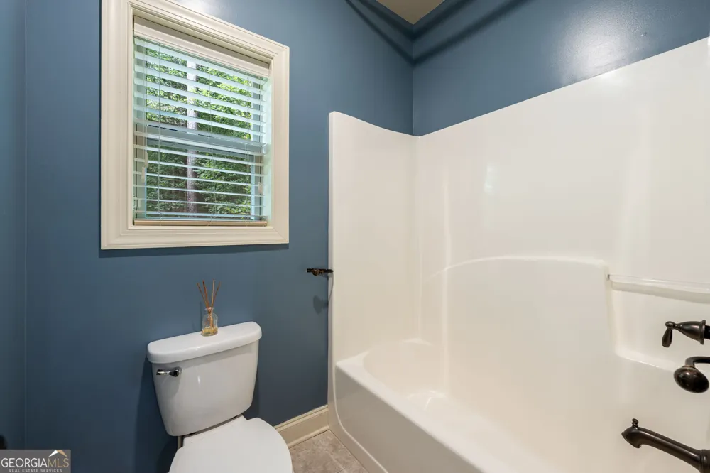 10 Ridgeview CT Newnan, GA 30263