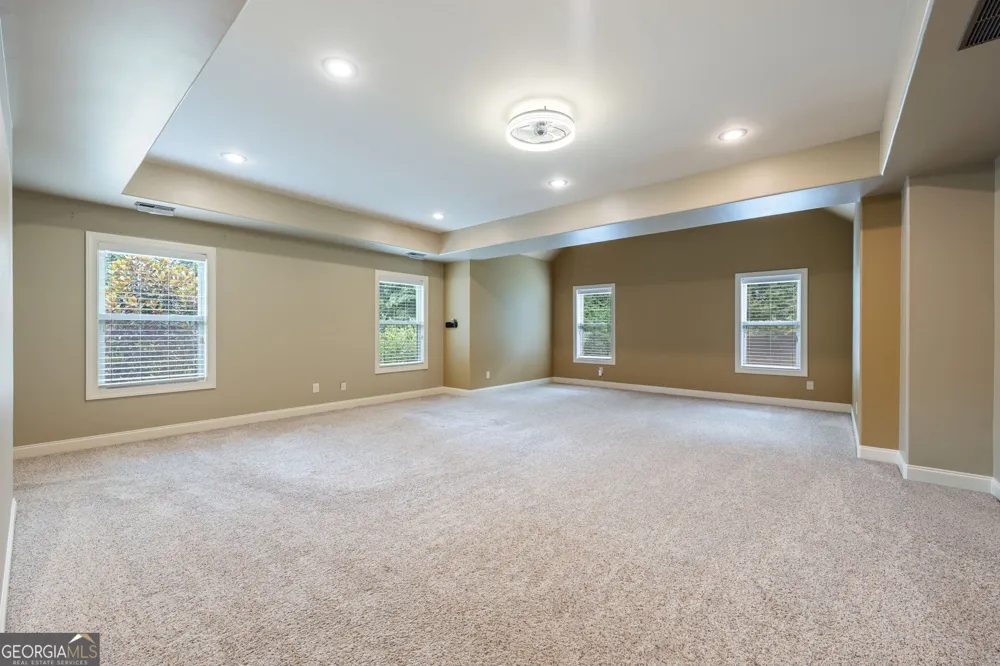 10 Ridgeview CT Newnan, GA 30263