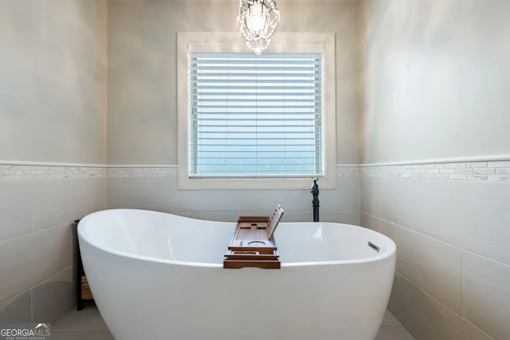 10 Ridgeview CT Newnan, GA 30263