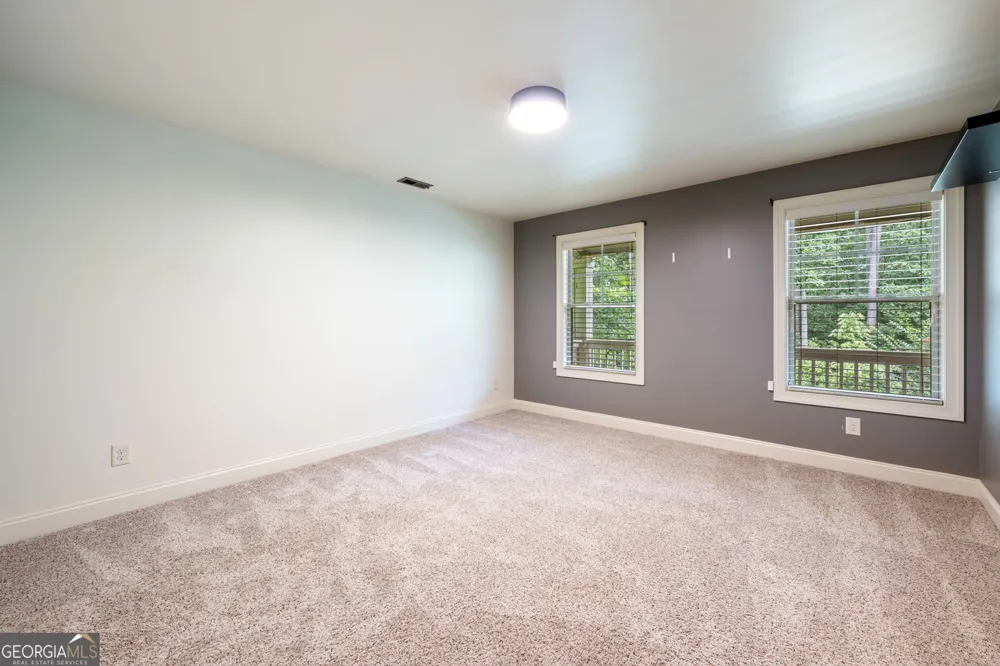10 Ridgeview CT Newnan, GA 30263