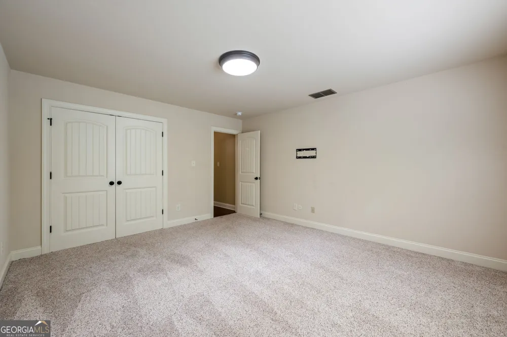 10 Ridgeview CT Newnan, GA 30263