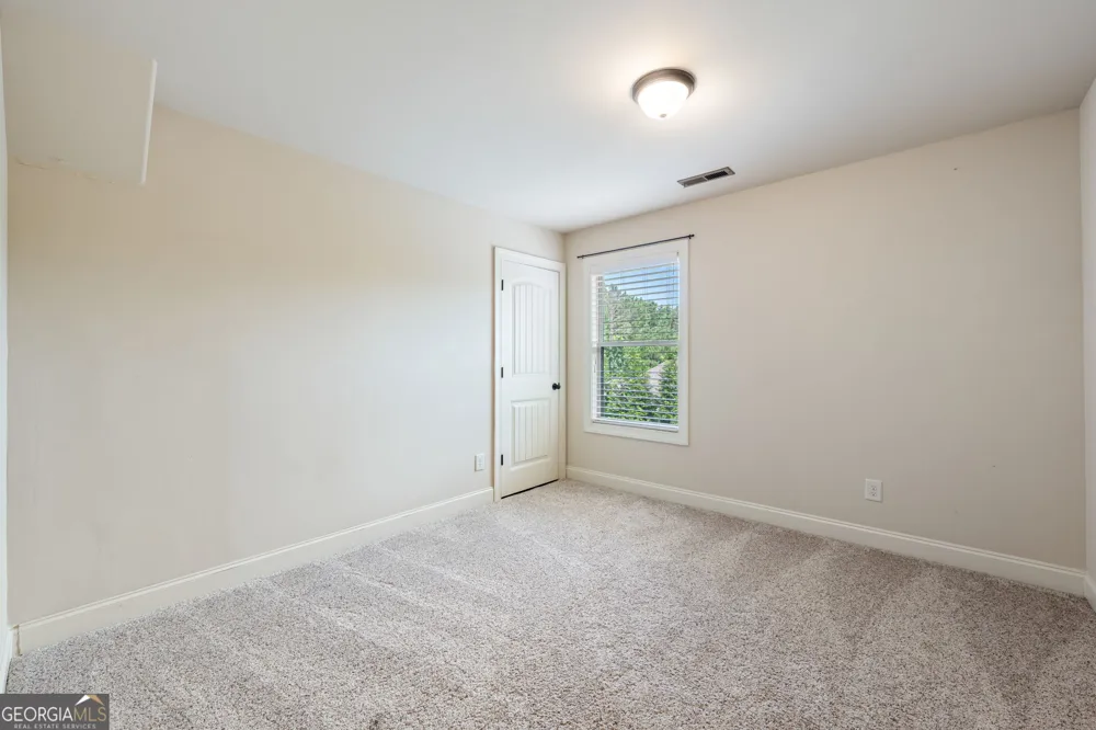 10 Ridgeview CT Newnan, GA 30263