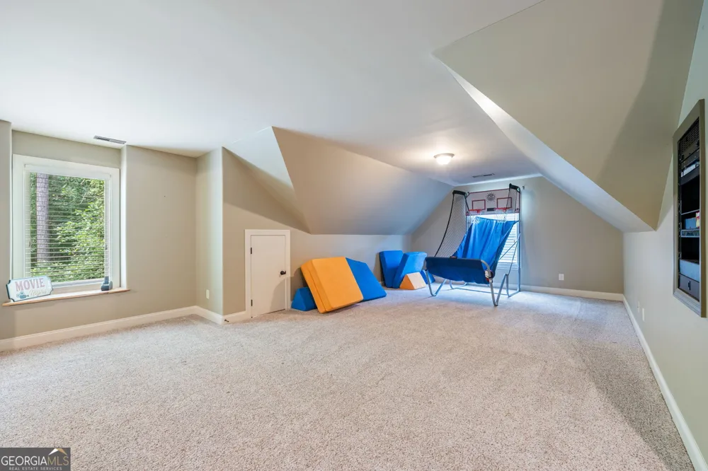 10 Ridgeview CT Newnan, GA 30263