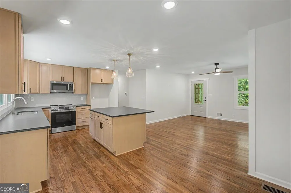 3986 Bearden LN Douglasville, GA 30135