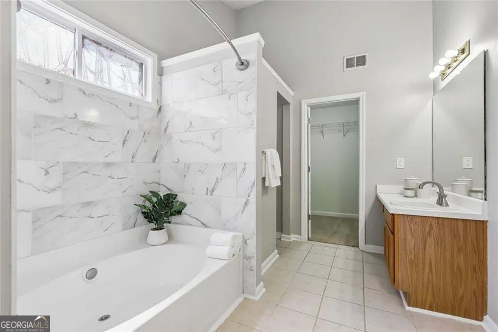 2375 Ashton DR Roswell, GA 30076
