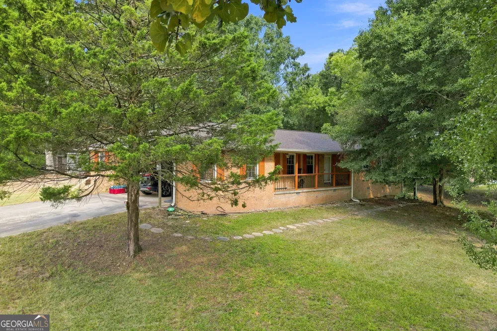 6828 Rockland RD Lithonia, GA 30038