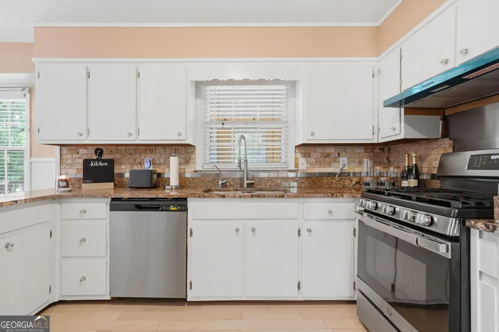 6828 Rockland RD Lithonia, GA 30038