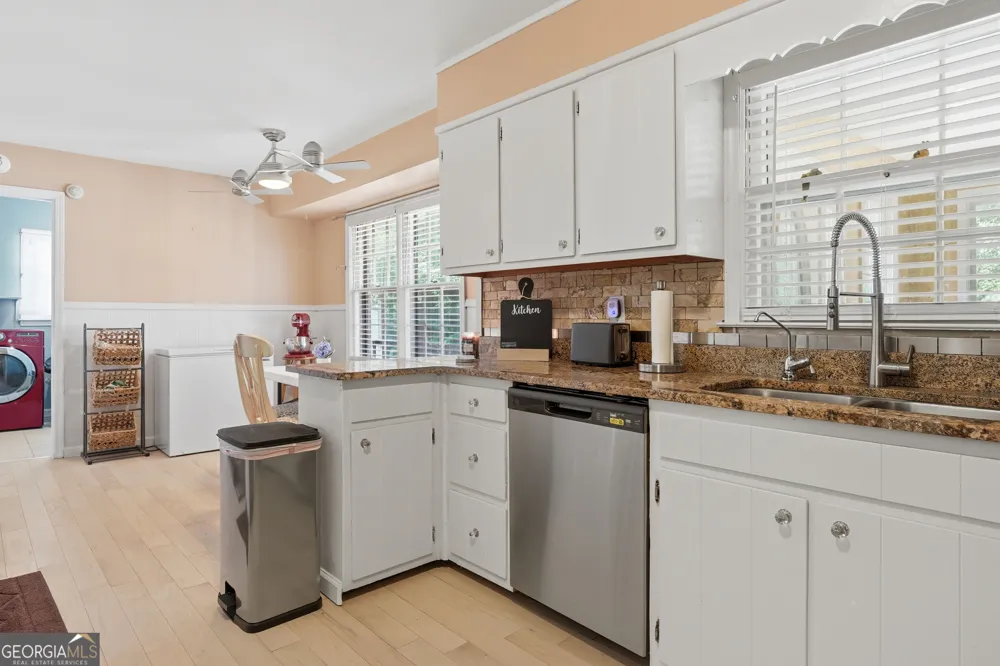 6828 Rockland RD Lithonia, GA 30038