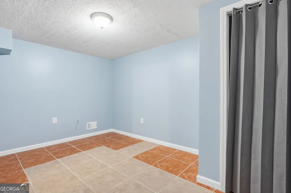 6828 Rockland RD Lithonia, GA 30038