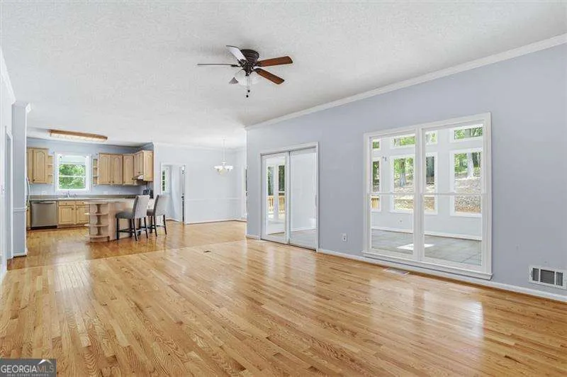 232 Nacoochee DR Woodstock, GA 30188