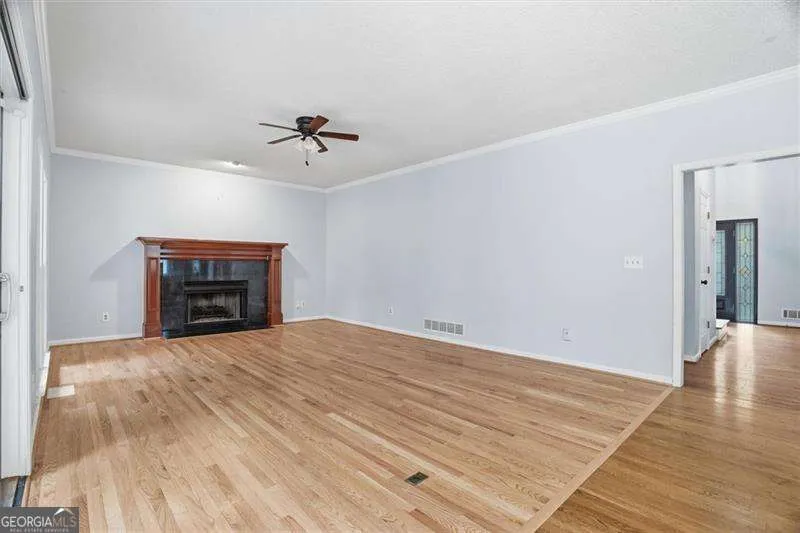 232 Nacoochee DR Woodstock, GA 30188