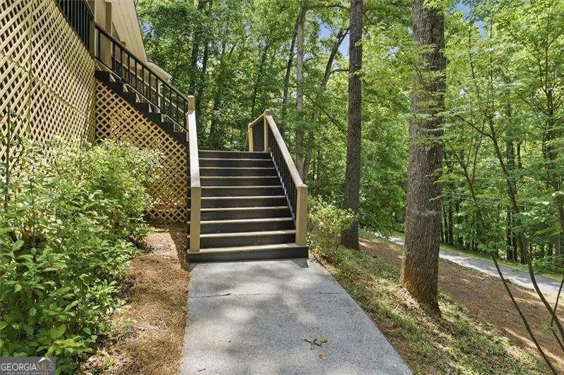 232 Nacoochee DR Woodstock, GA 30188