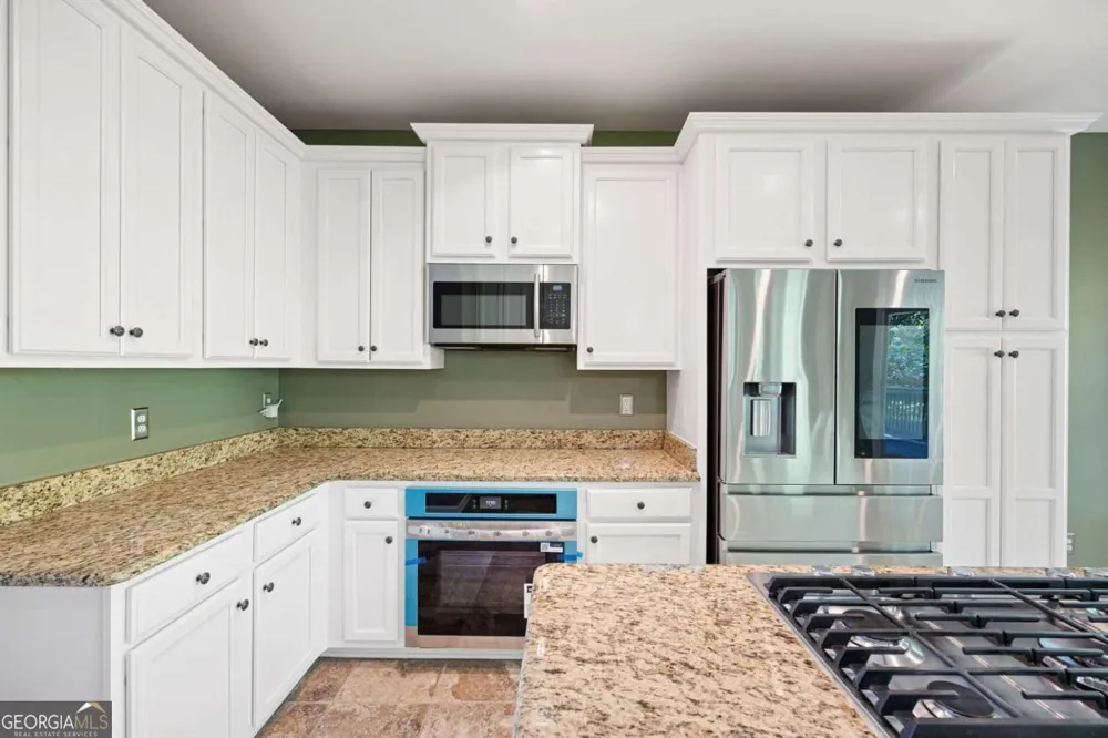 13 Royal Lake DR SE Cartersville, GA 30120