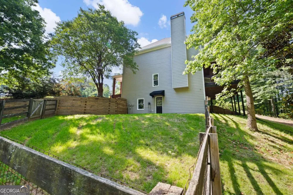 13 Royal Lake DR SE Cartersville, GA 30120