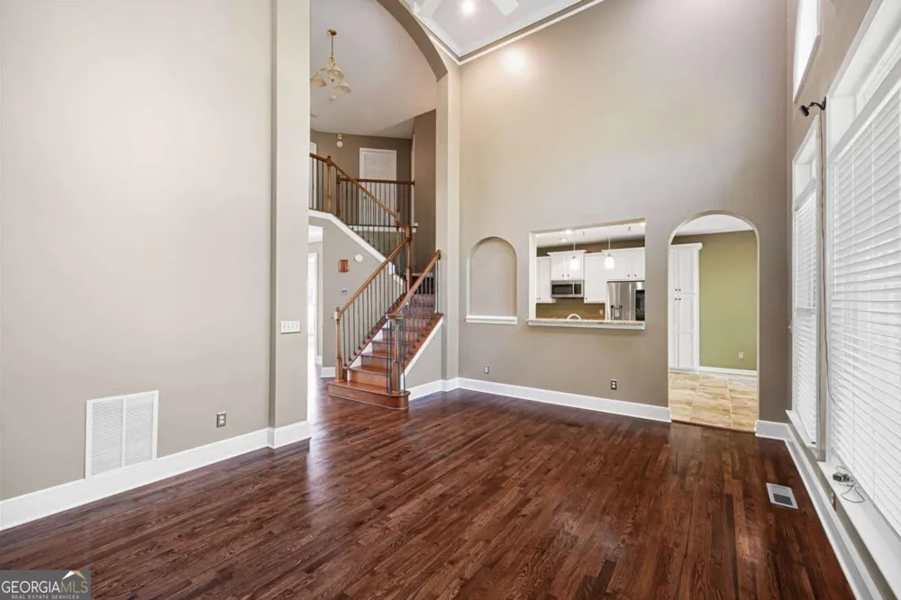 13 Royal Lake DR SE Cartersville, GA 30120