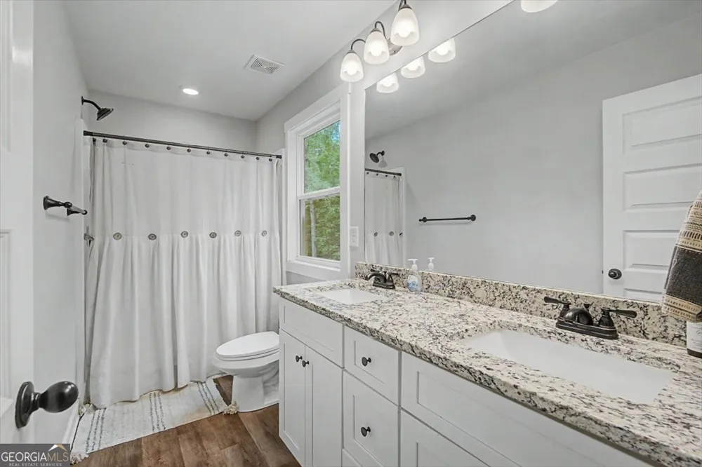 97 Bryant CIR Cedartown, GA 30125