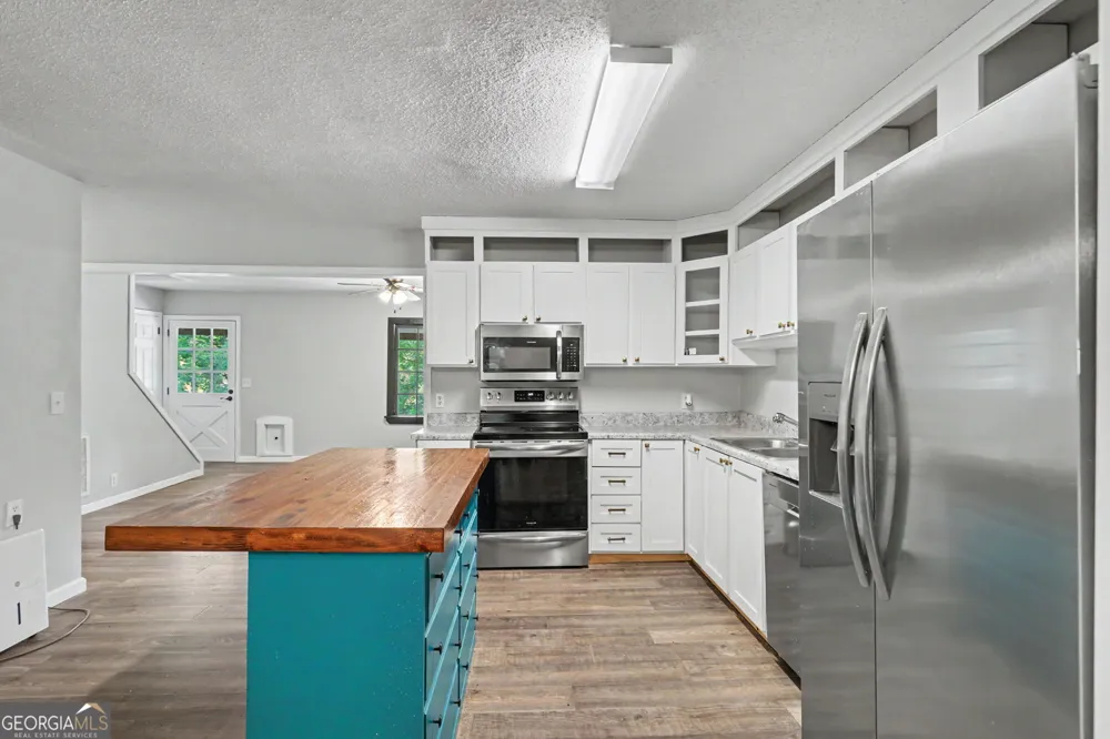 1172 Yorkhouse RD Rabun Gap, GA 30568