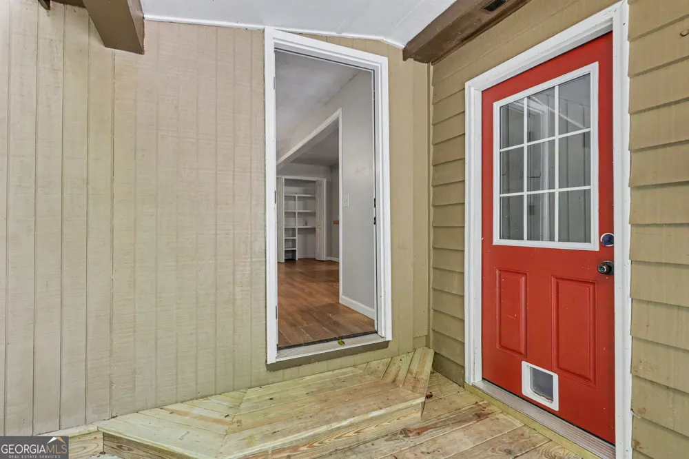 1172 Yorkhouse RD Rabun Gap, GA 30568