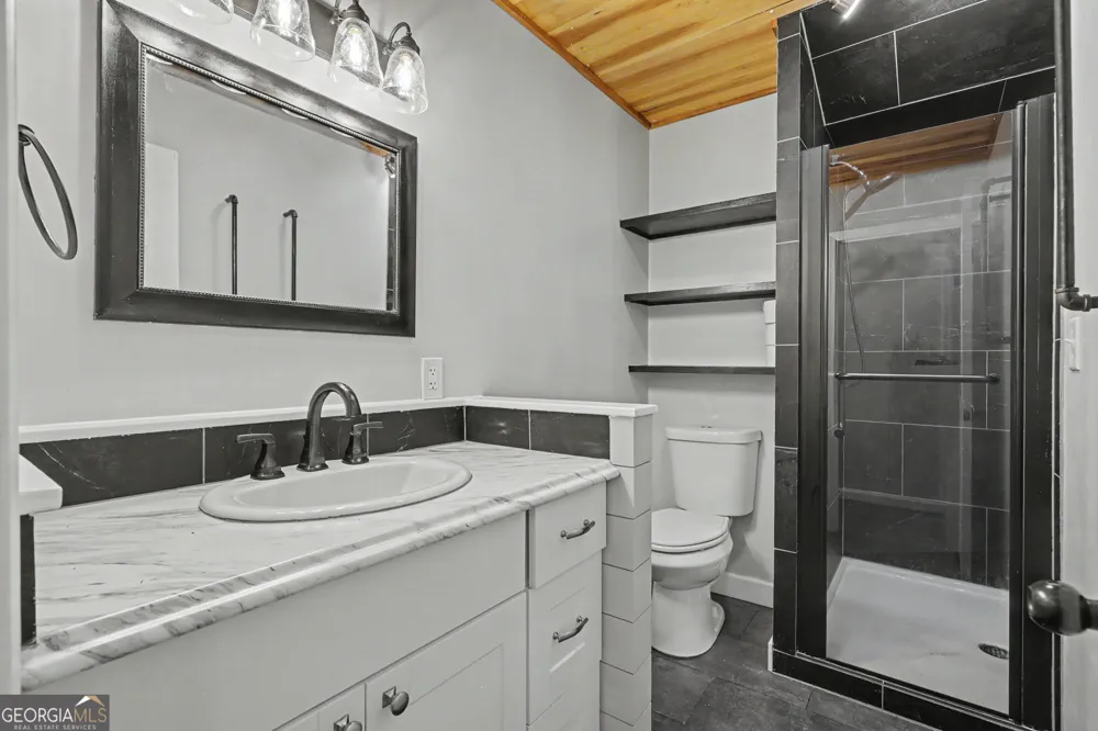 1172 Yorkhouse RD Rabun Gap, GA 30568