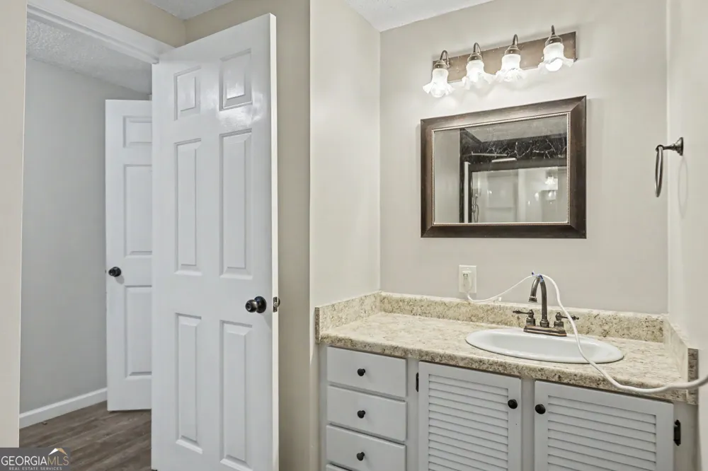 1172 Yorkhouse RD Rabun Gap, GA 30568