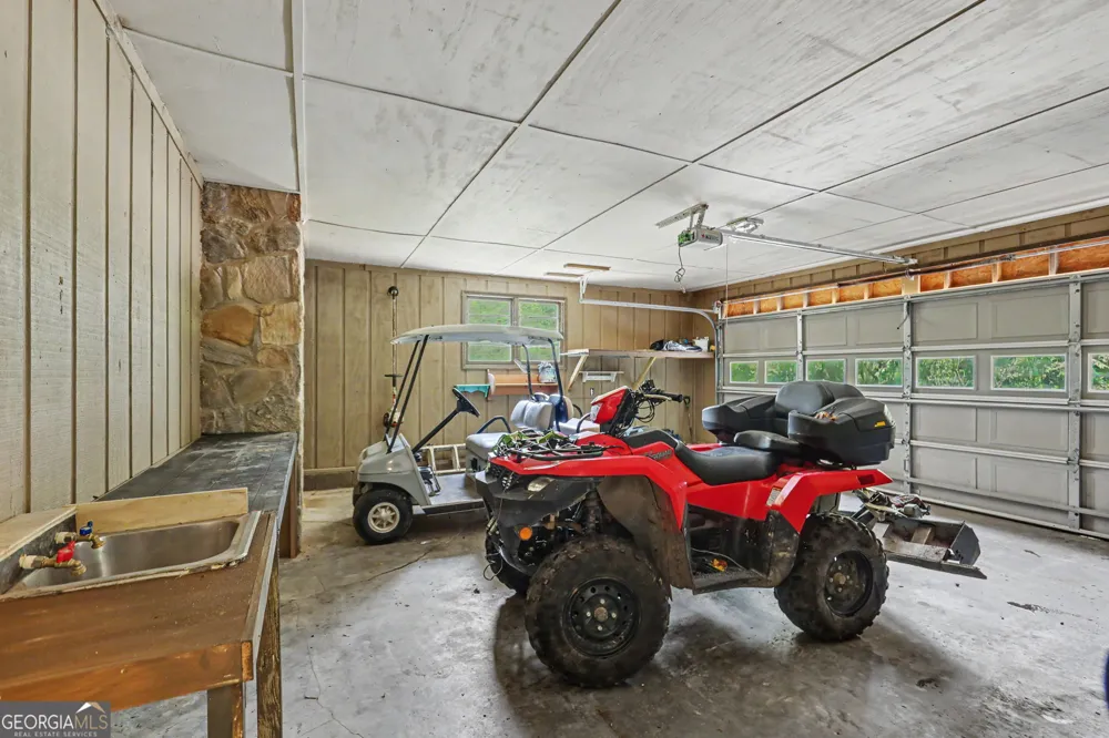 1172 Yorkhouse RD Rabun Gap, GA 30568