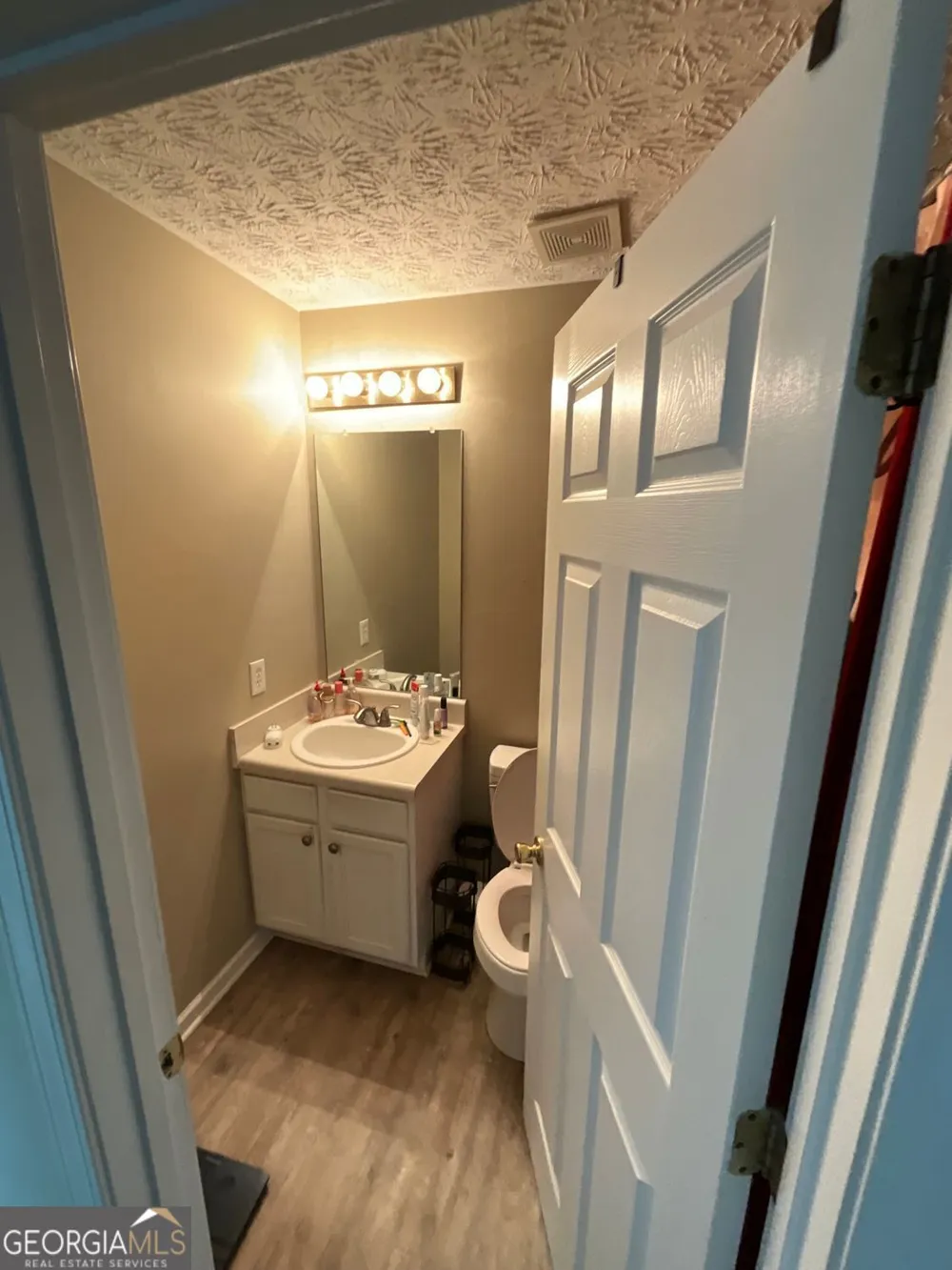 1086 Deshon TRL Lithonia, GA 30058