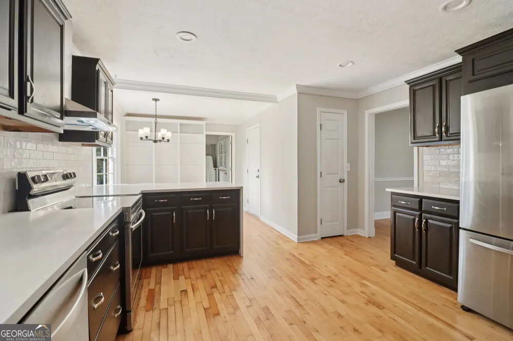 937 Hidden Falls LN SE Smyrna, GA 30082