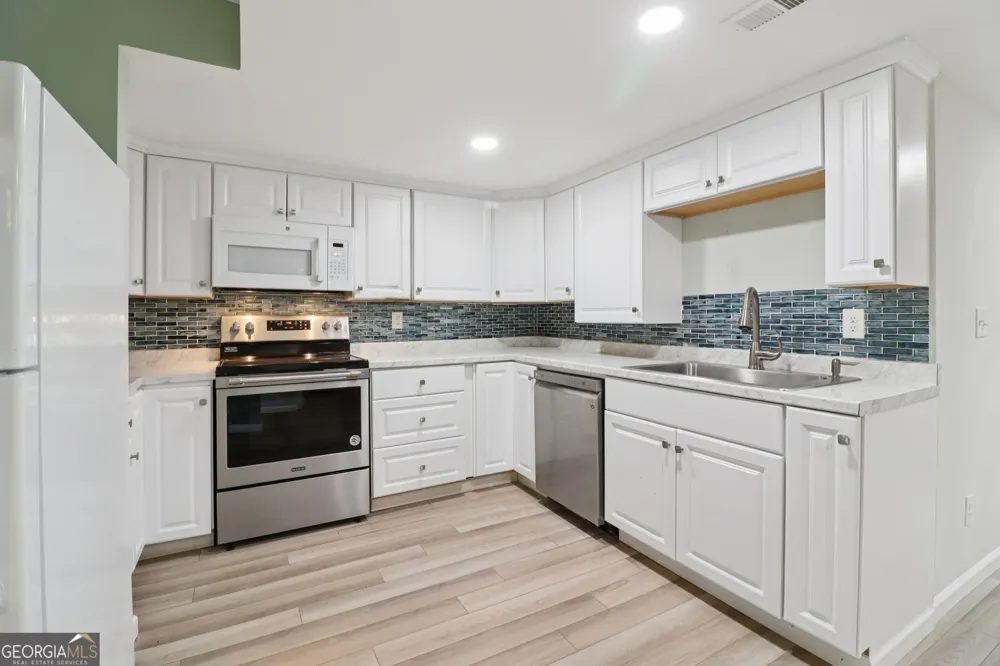 937 Hidden Falls LN SE Smyrna, GA 30082