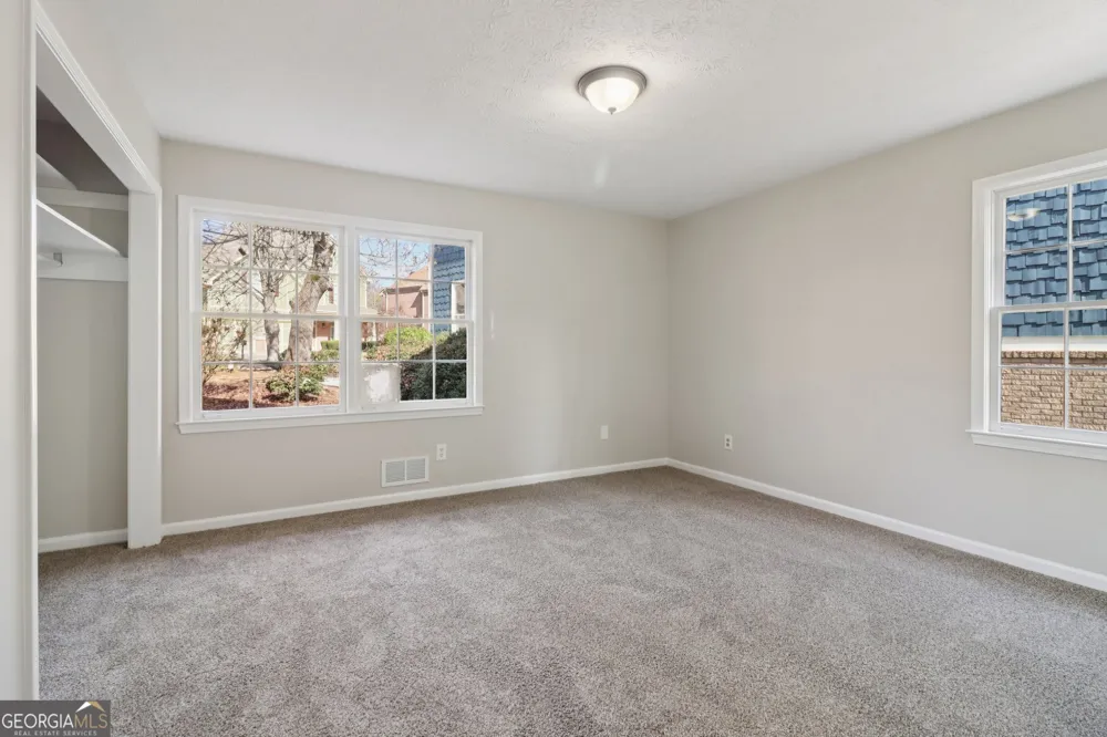 937 Hidden Falls LN SE Smyrna, GA 30082