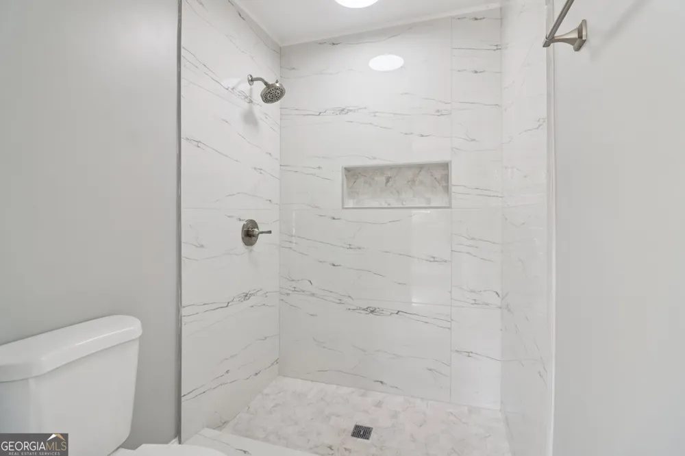 937 Hidden Falls LN SE Smyrna, GA 30082