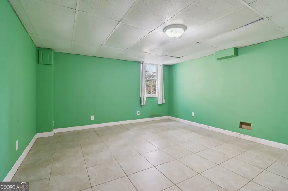 937 Hidden Falls LN SE Smyrna, GA 30082