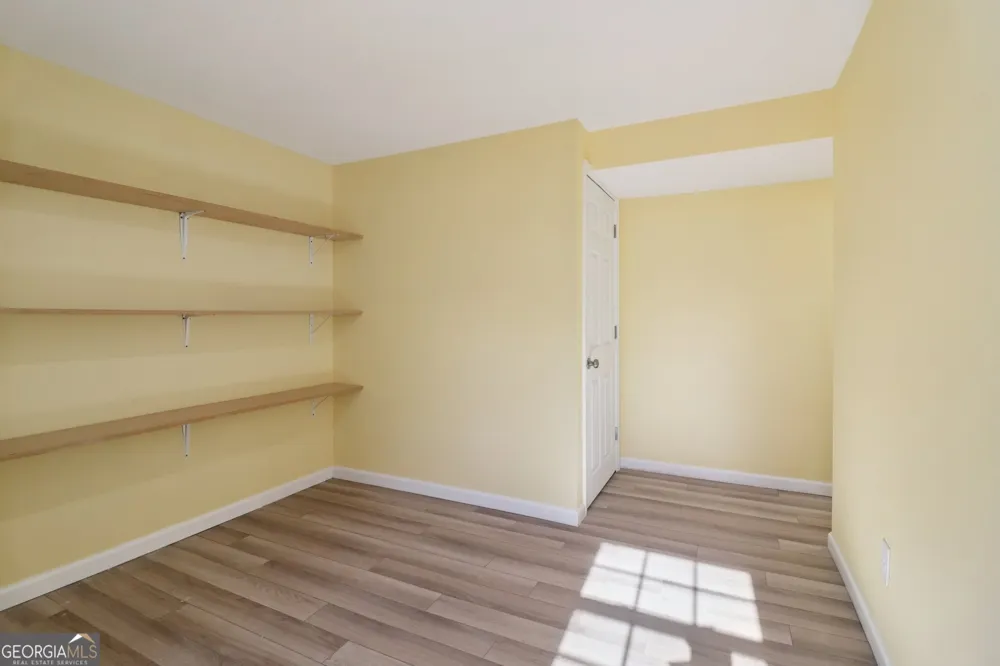 937 Hidden Falls LN SE Smyrna, GA 30082
