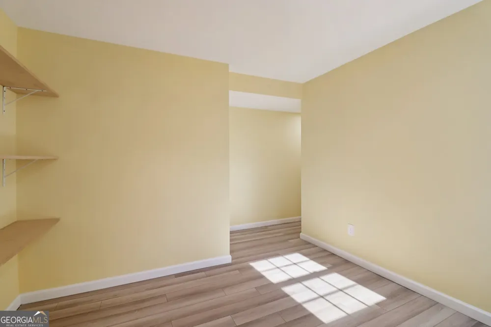 937 Hidden Falls LN SE Smyrna, GA 30082
