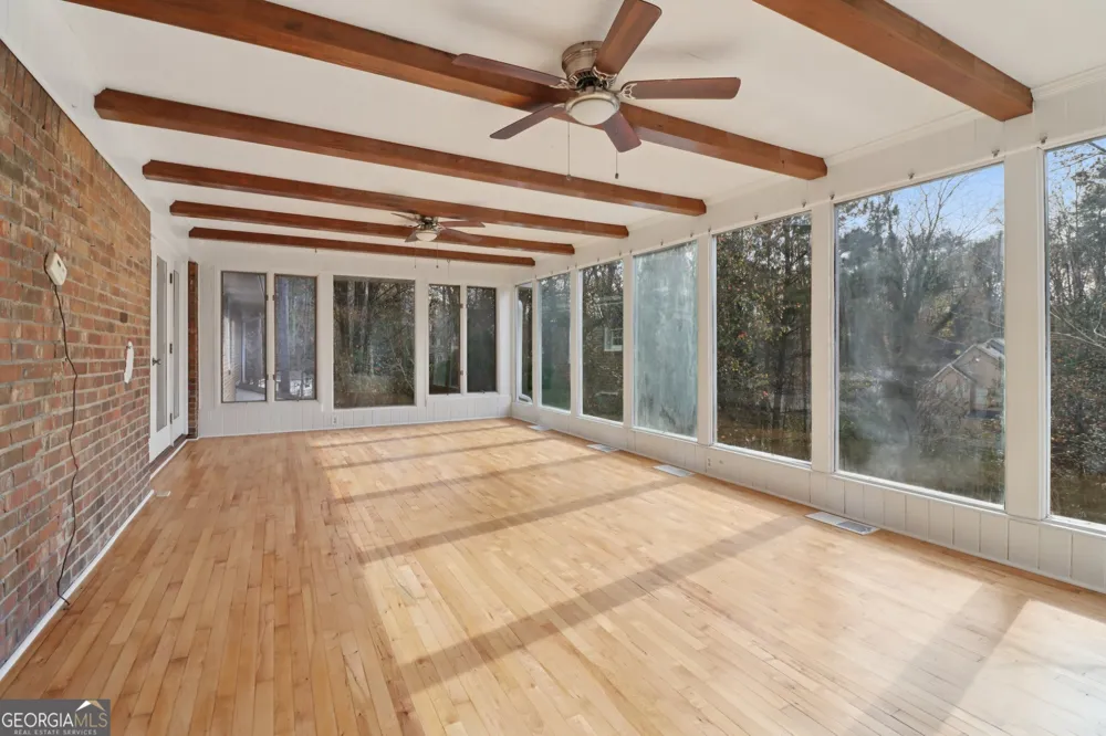 937 Hidden Falls LN SE Smyrna, GA 30082