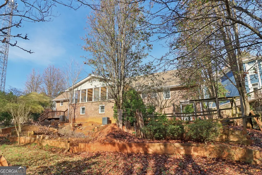 937 Hidden Falls LN SE Smyrna, GA 30082