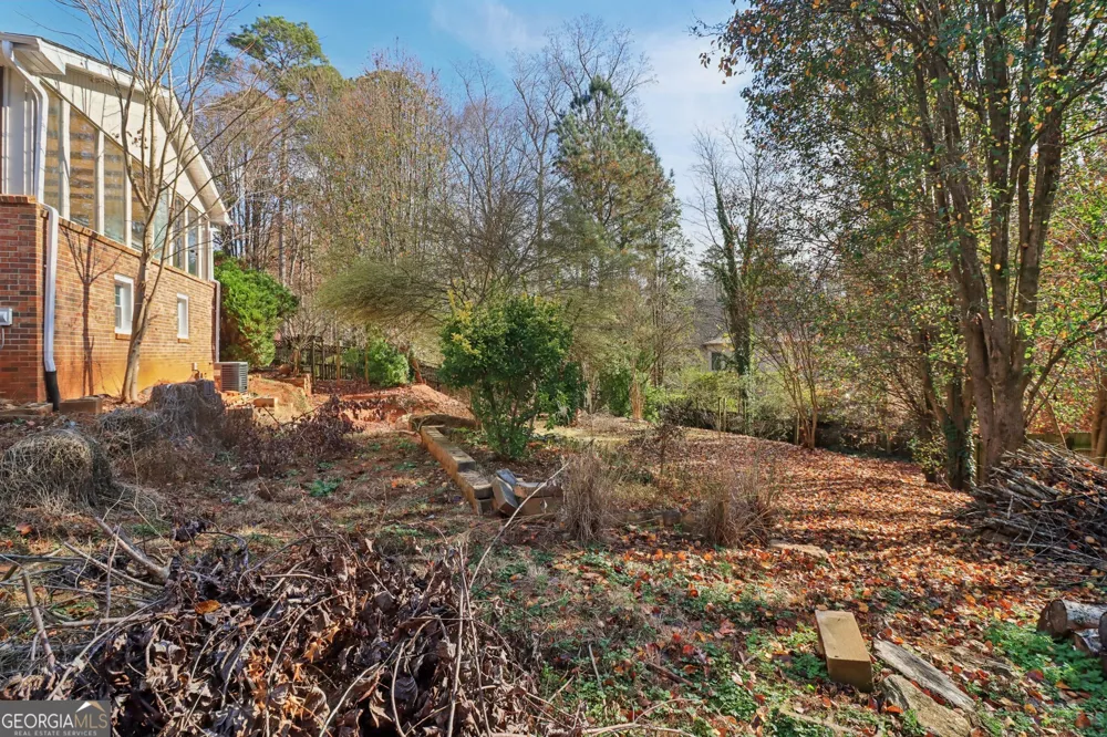 937 Hidden Falls LN SE Smyrna, GA 30082