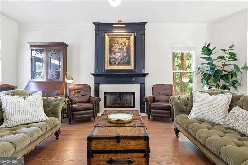 360 Coach House LN Milton, GA 30004