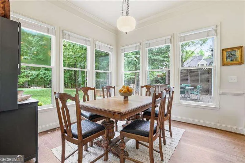 360 Coach House LN Milton, GA 30004