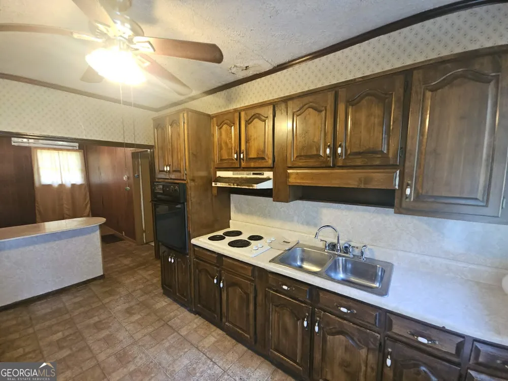 428 Line ST Cedartown, GA 30125