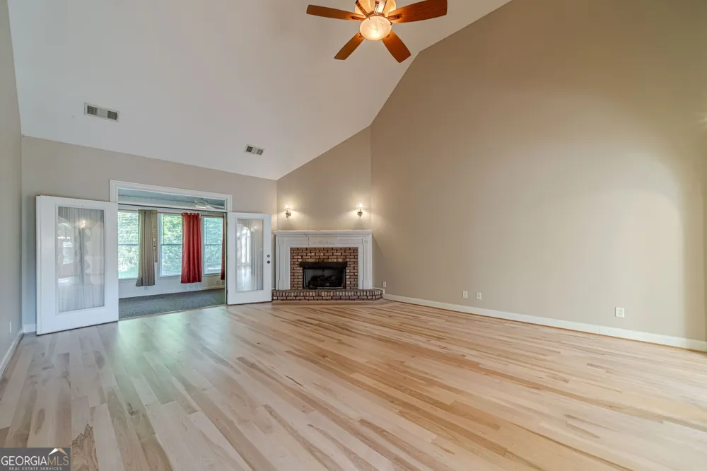 4314 Sweetwater CT Covington, GA 30014